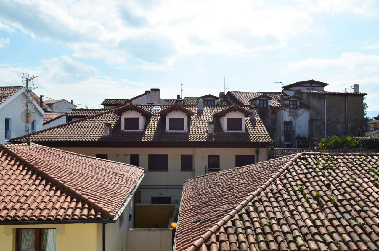 Apartamento El Corro: Con Parking En Pleno Centro De Comillas Eksteriør bilde